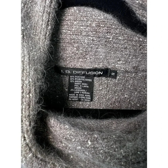 I.B. Diffusion Silk, Angora, Lambswool Blend Pullover Knit Sweater Size Small - Picture 4 of 7